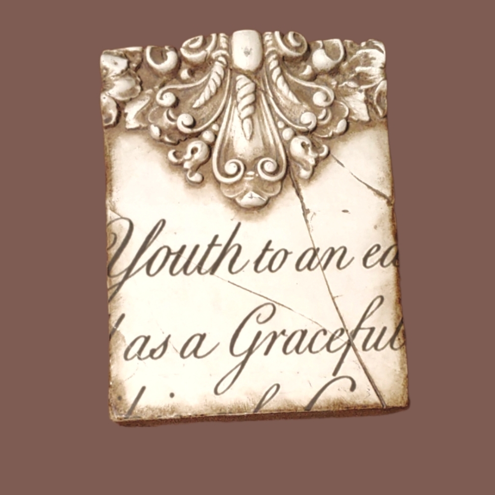 Sid Dickens T-165 "The Clasp" wall tile